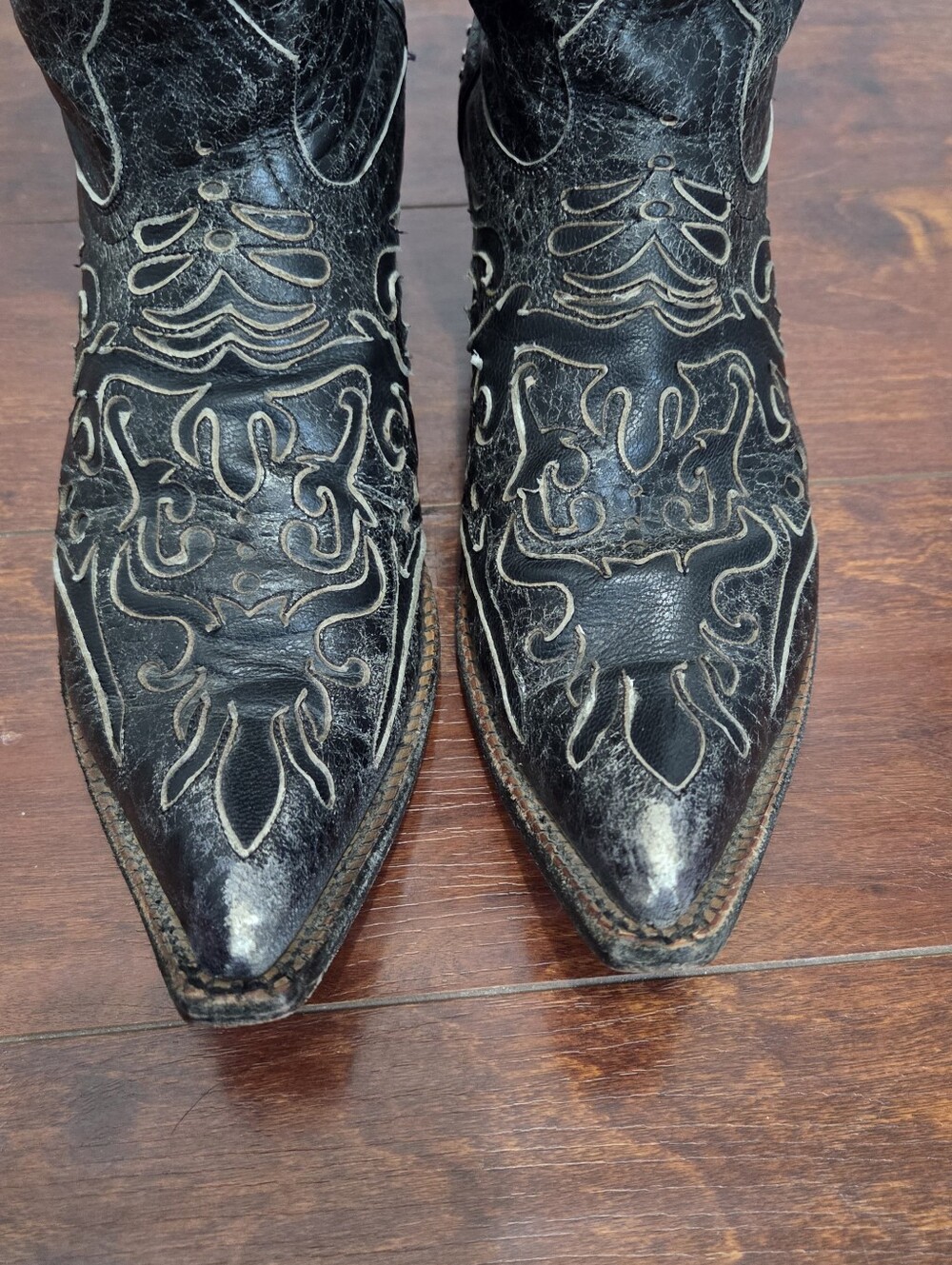 Johnny Ringo Women Sagrada Collection W/ Studs Distressed Black Leather Boots 9 - Picture 6 of 14